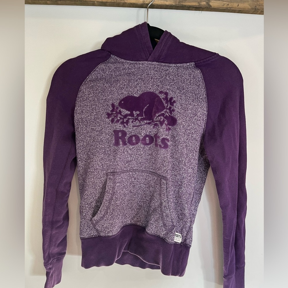 Roots hoodie size 9-10